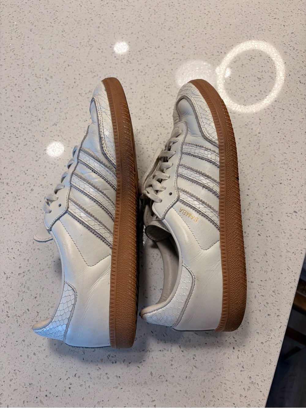 Snakeskin white sambas